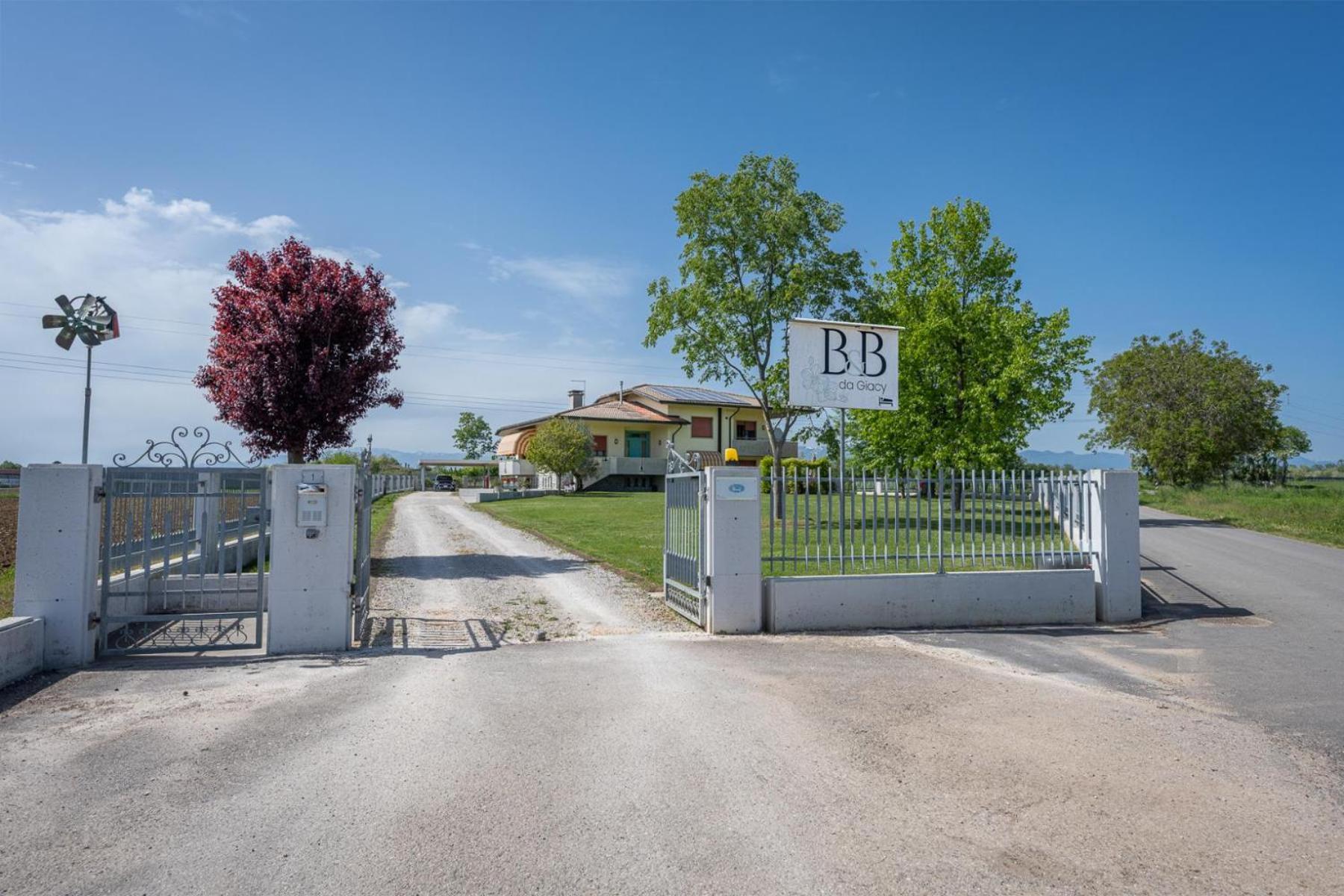 Bed & Breakfast Da Giacy Sant'Andra ภายนอก รูปภาพ